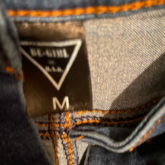 💙𝕂𝕝𝕒𝕤𝕤𝕪 𝔾𝕚𝕣𝕝 𝔻𝕖𝕟𝕚𝕞 𝕊𝕜𝕚𝕣𝕥💙 - Picture 3 of 4